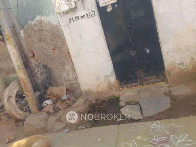 2 BHK House For Sale In Borabanda