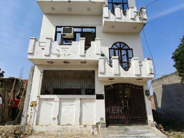 2 BHK House For Sale In Gaziabad Taxi Service