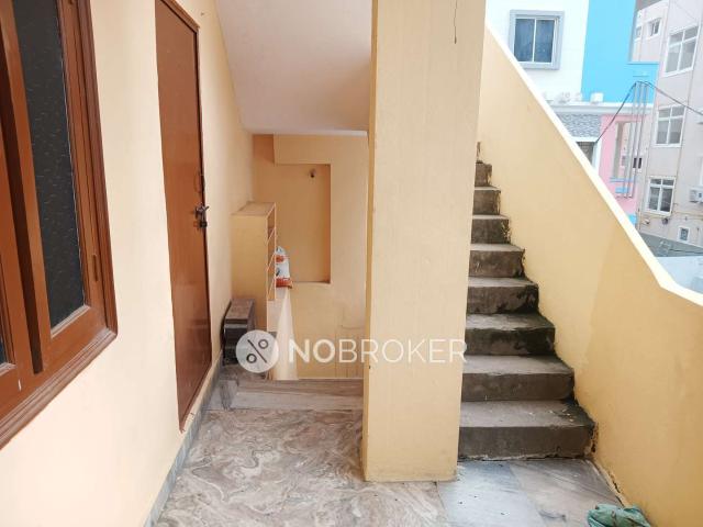 2 BHK House For Sale In Hafeezpet
