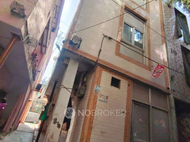 2 BHK House For Sale In Mangolpuri