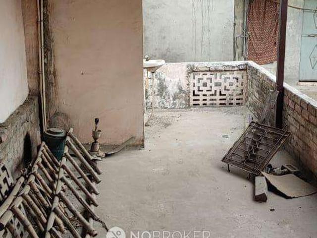 2 BHK House For Sale In Moti Nagar