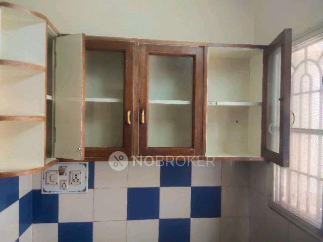 2 BHK House for Rent In 864, 20th C Main Rd