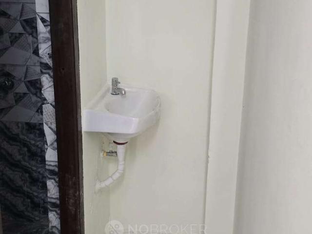 2 Bhk House For Rent In 99rm+frp, Ibrahim Bagh Rd