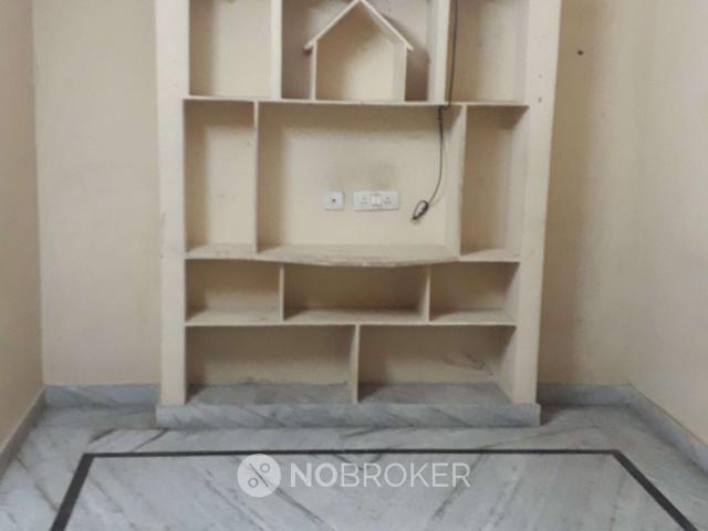 2 BHK House for Rent In 1st Phase Allwyn Colony