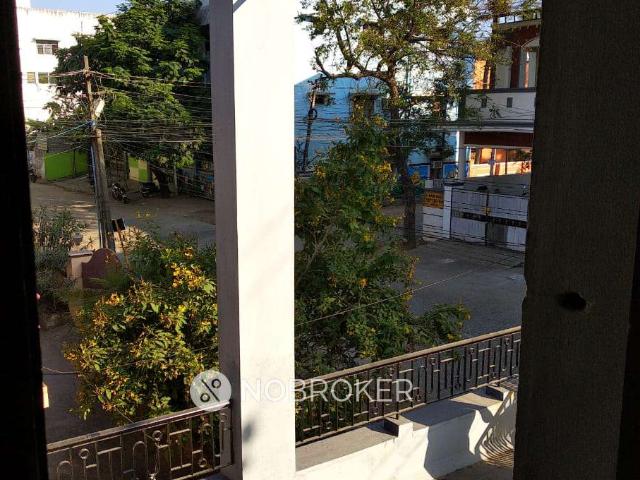 2 BHK House for Rent In 3rd Main Road