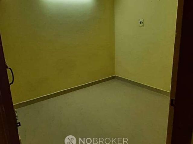2 BHK House for Rent In Thoraipakkam