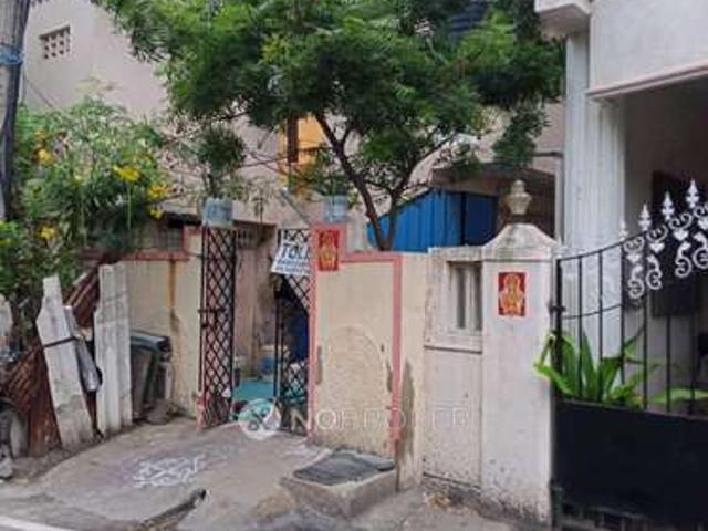 2 BHK House for Rent In Thoraipakkam