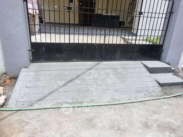 2 BHK House for Rent In Thoraipakkam