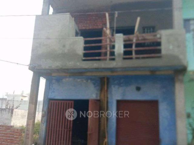 2 BHK House for Rent In Tilpata Karanwas