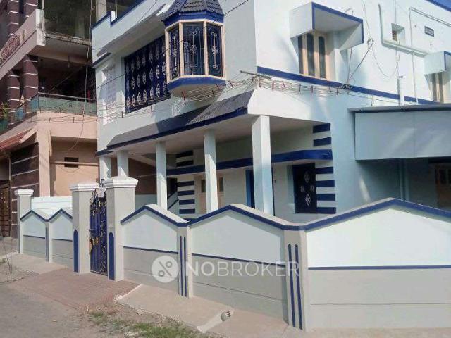 2 BHK House for Rent In Urappakam west