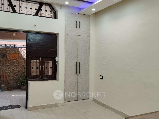 2 BHK House for Rent In Vikaspuri