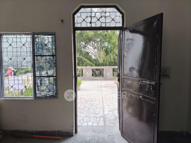 2 BHK House for Rent In Vikaspuri