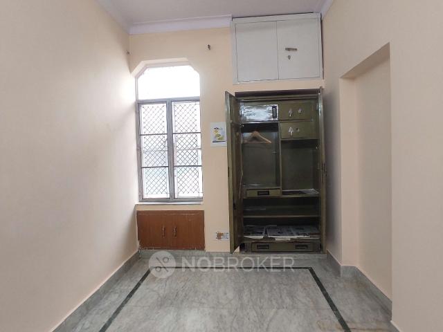 2 BHK House for Rent In Vikaspuri