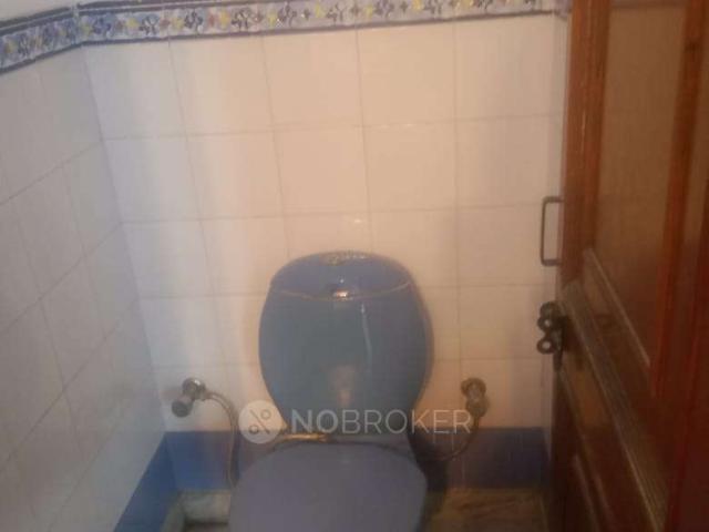 2 BHK House for Rent In Aipur Rd, Sector 17