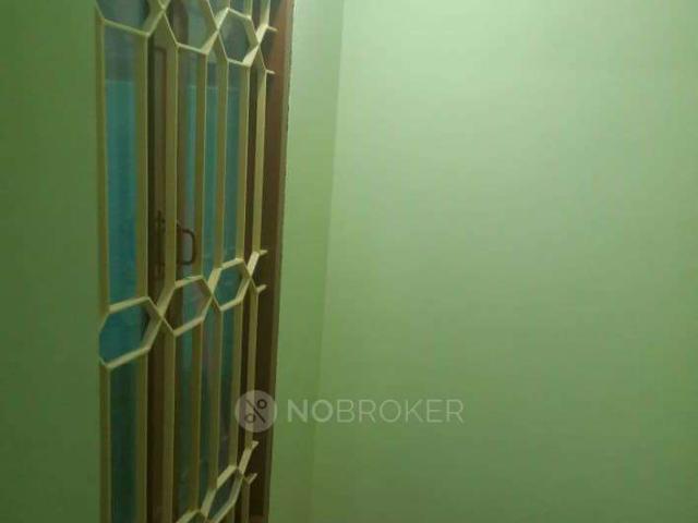 2 BHK House for Rent In Alappakkam