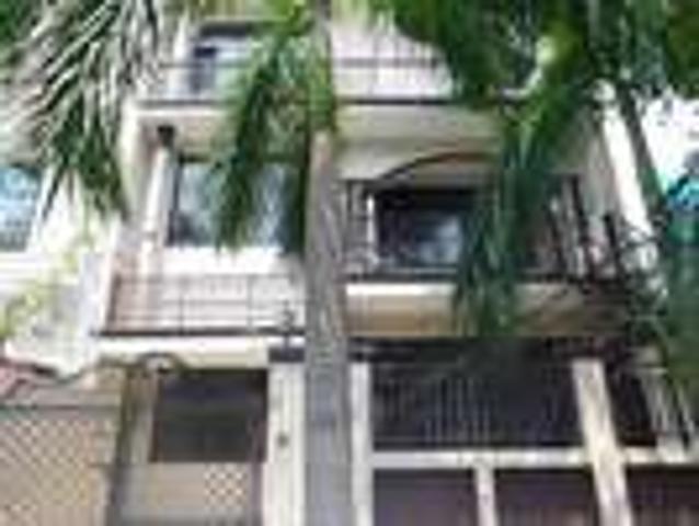 2 BHK House for Rent In Alpha I