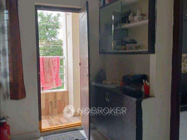 2 BHK House for Rent In Ameenpur