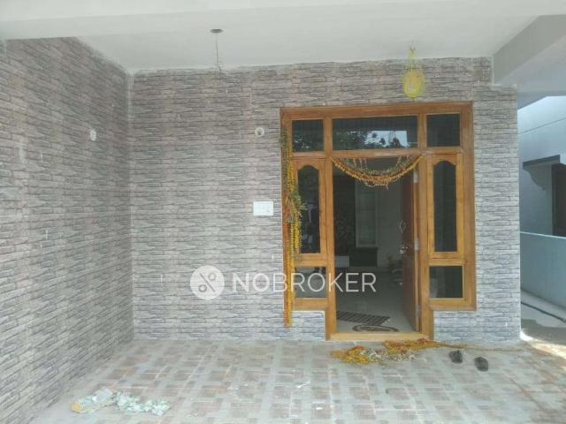 2 BHK House for Rent In Ameenpur