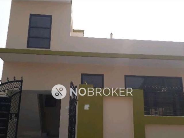 2 BHK House for Rent In Ansal Golf Links 1