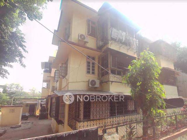 2 BHK House for Rent In Bandra West