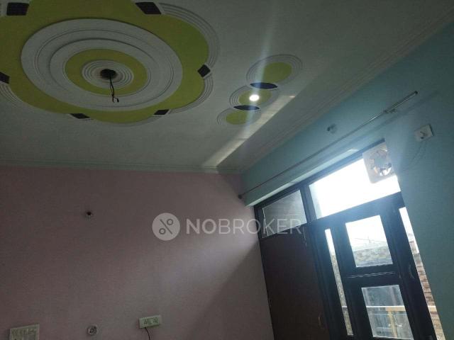 2 BHK House for Rent In Badarpur