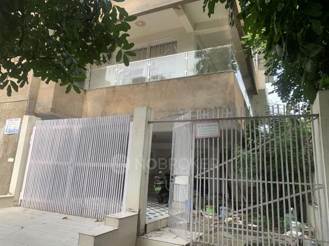 2 BHK House for Rent In Beta I