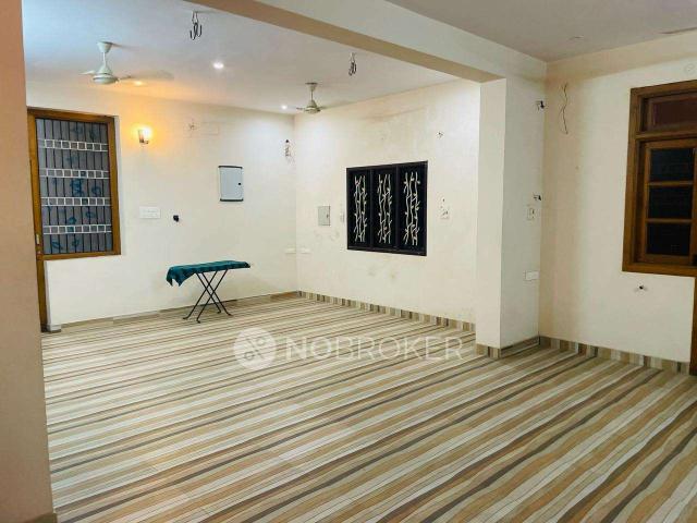 2 BHK House for Rent In Chrompet