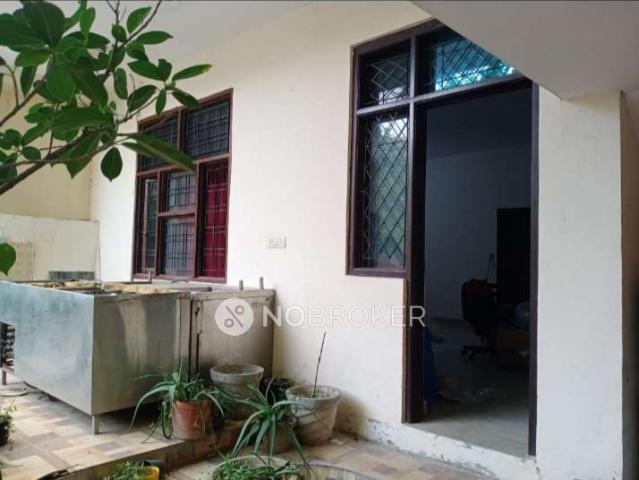 2 BHK House for Rent In Dlf Phase 4