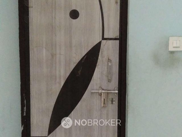 2 BHK House for Rent In Ghukna
