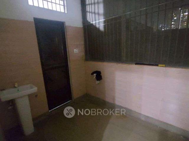 2 BHK House for Rent In Hcw3+wmh Cng Petrol Pump, Near, Prithla Gol Chakkar, Behind Sector 122, Noida, Uttar Pradesh 201316, India