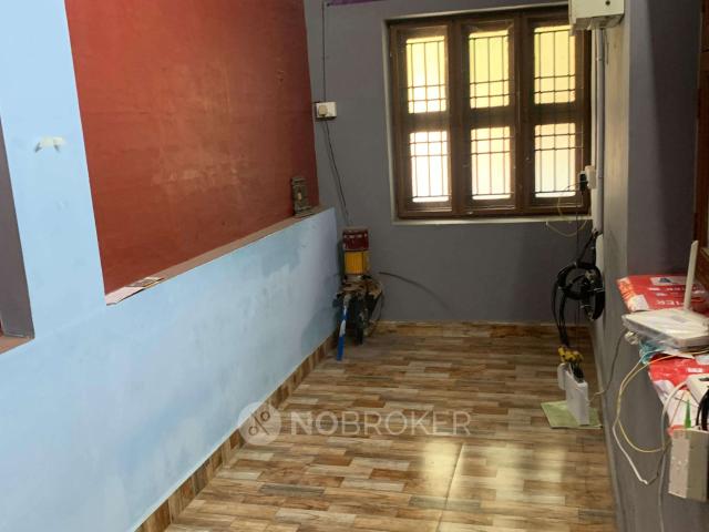 2 BHK House for Rent In Indian Bank