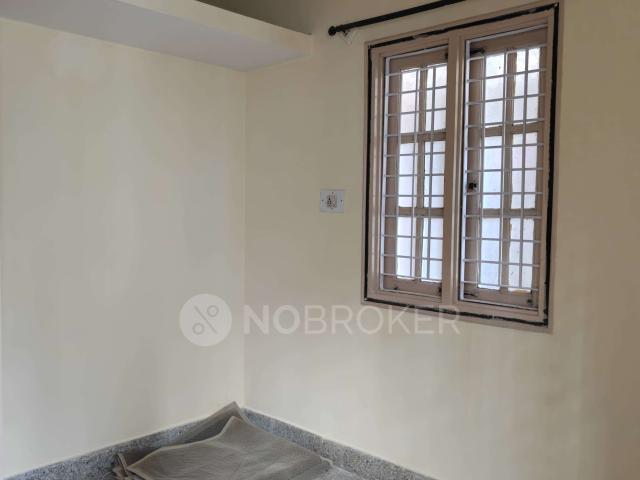 2 BHK Flat In Komalamba Nilaya for Rent In J. P. Nagar