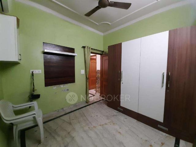 2 BHK House for Rent In Janakpuri