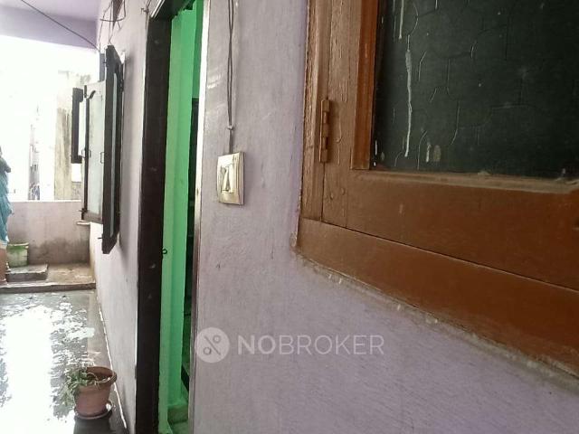 2 BHK House for Rent In K P H B