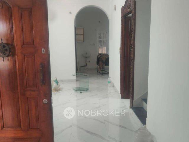 2 BHK House for Rent In Koramangala
