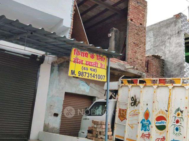 2 BHK House for Rent In Loni Dehat