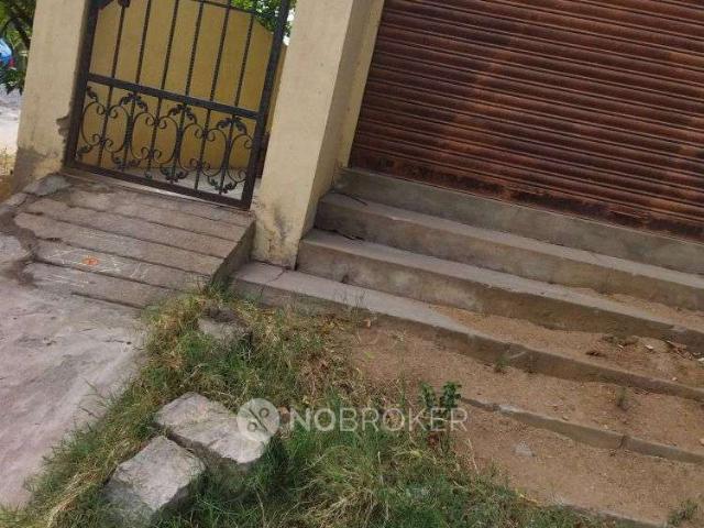 2 BHK House for Rent In Madeenaguda