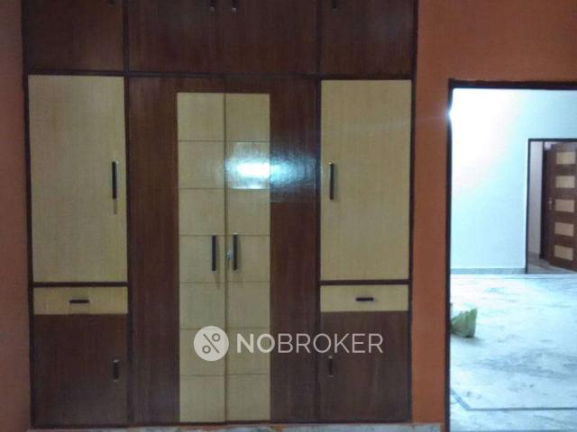 2 BHK House for Rent In Madhopura