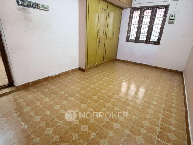2 BHK House for Rent In Madipakkam