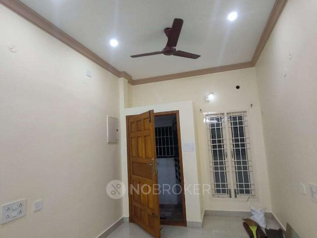 2 BHK House for Rent In Madipakkam