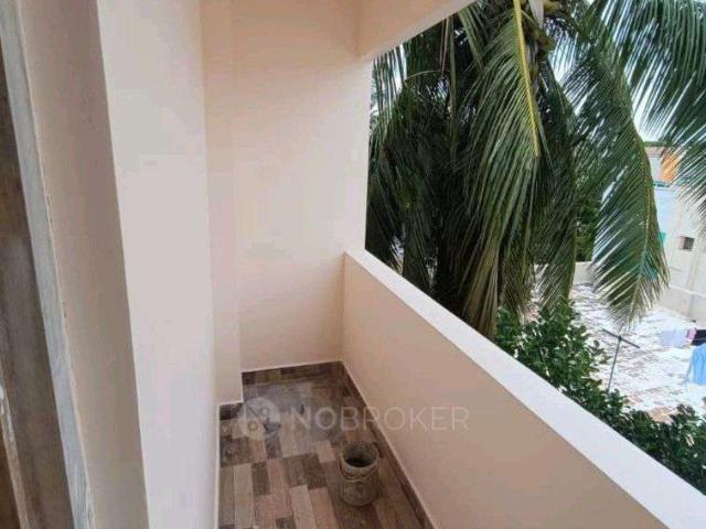 2 BHK House for Rent In Madipakkam