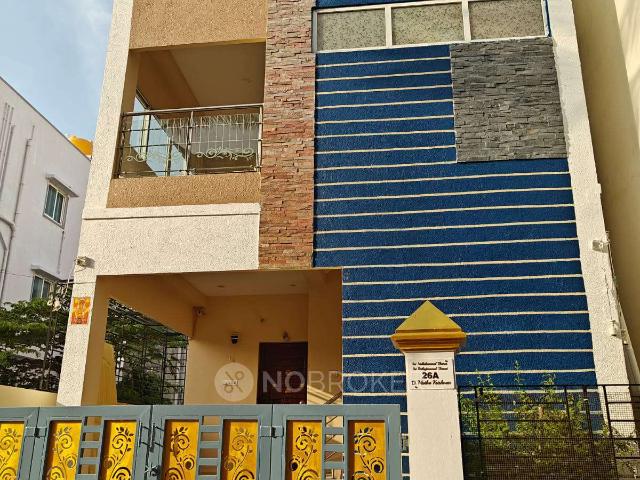 2 BHK House for Rent In Madipakkam