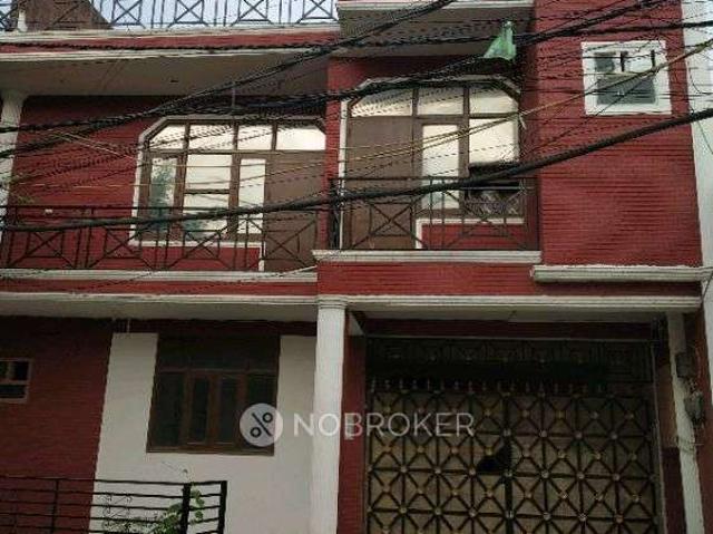 2 BHK House for Rent In Maidan Garhi