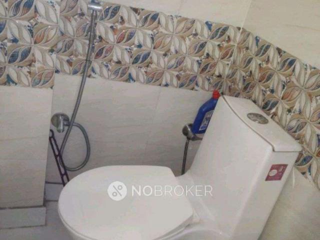 2 BHK House for Rent In Mayur Vihar