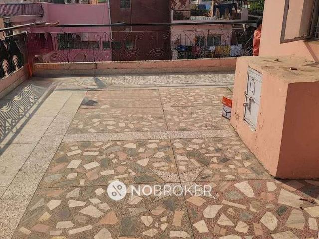 2 BHK House for Rent In Mayur Vihar