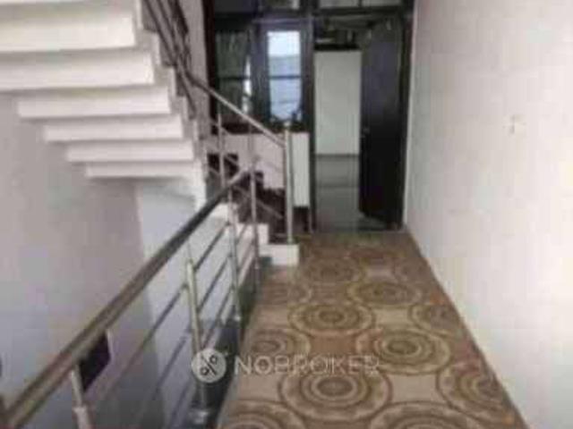 2 BHK House for Rent In Mdr137, Dlf Golf Course, Sector 42, Gurugram, Haryana 122002, India