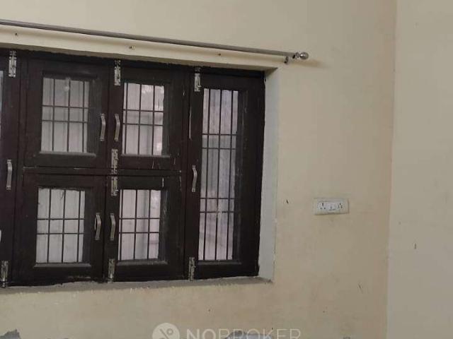 2 BHK House for Rent In Modern Railway City Road