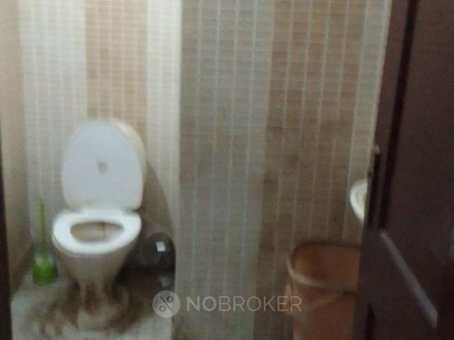 2 BHK House for Rent In Mukherjee Nagar