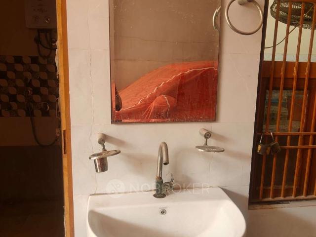 2 BHK House for Rent In, New Industrial Town