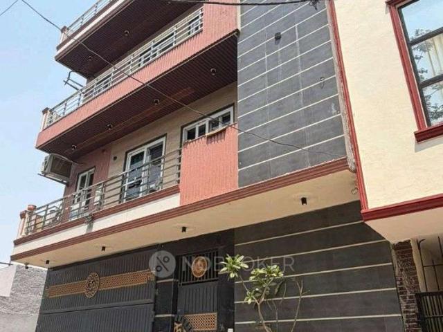 2 BHK House for Rent In New Palam Vihar